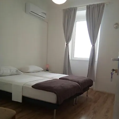 Apartment Castle Lussin Mali Lošinj