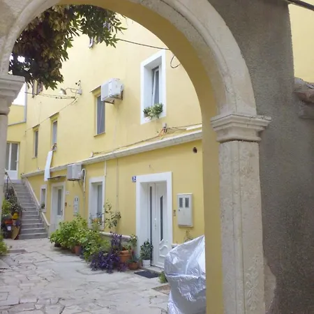Castle Lussin Appartement *